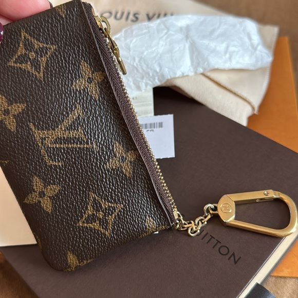 COPY - Louis Vuitton Monogram Key Cles M62650 - Picture 5 of 16